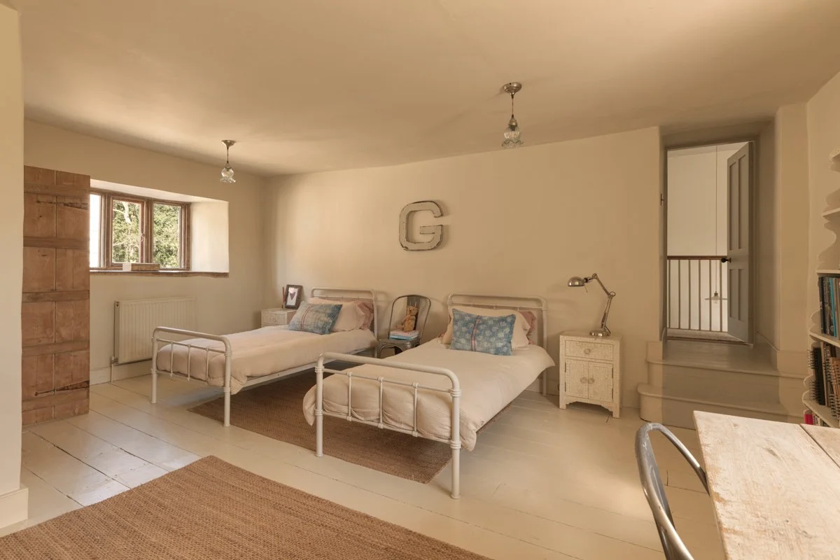 compton-house-somerset-peagreen-locations (49).jpg