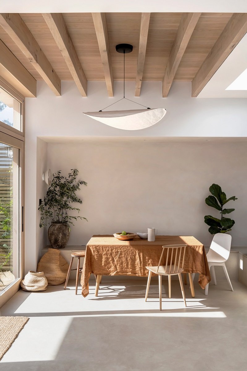 Photoshoot Location Agency UK Peagreen Locations Lifestyle Photoshoot