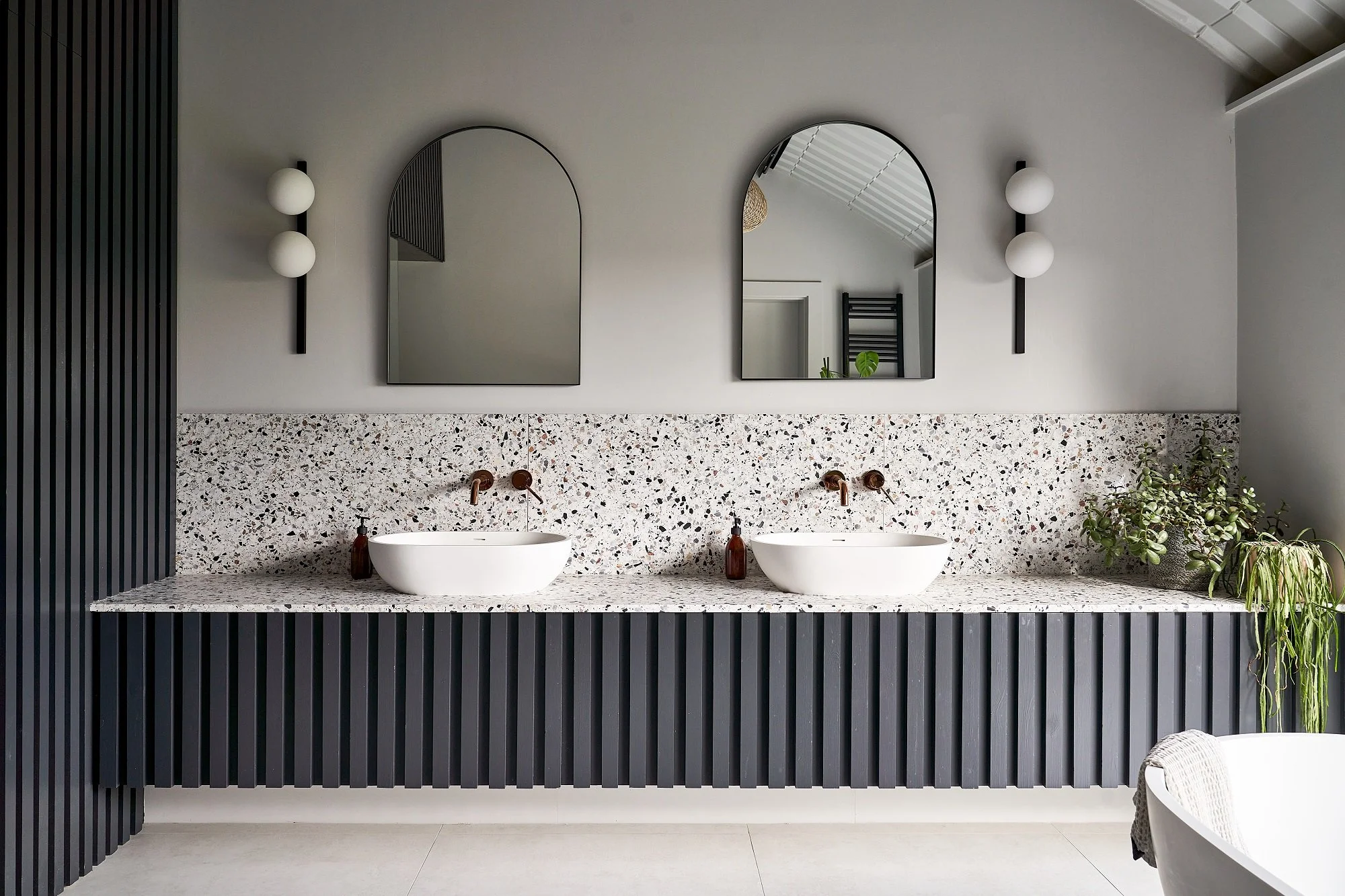 Photoshoot Location Agency UK Peagreen Locations Lifestyle Photoshoot