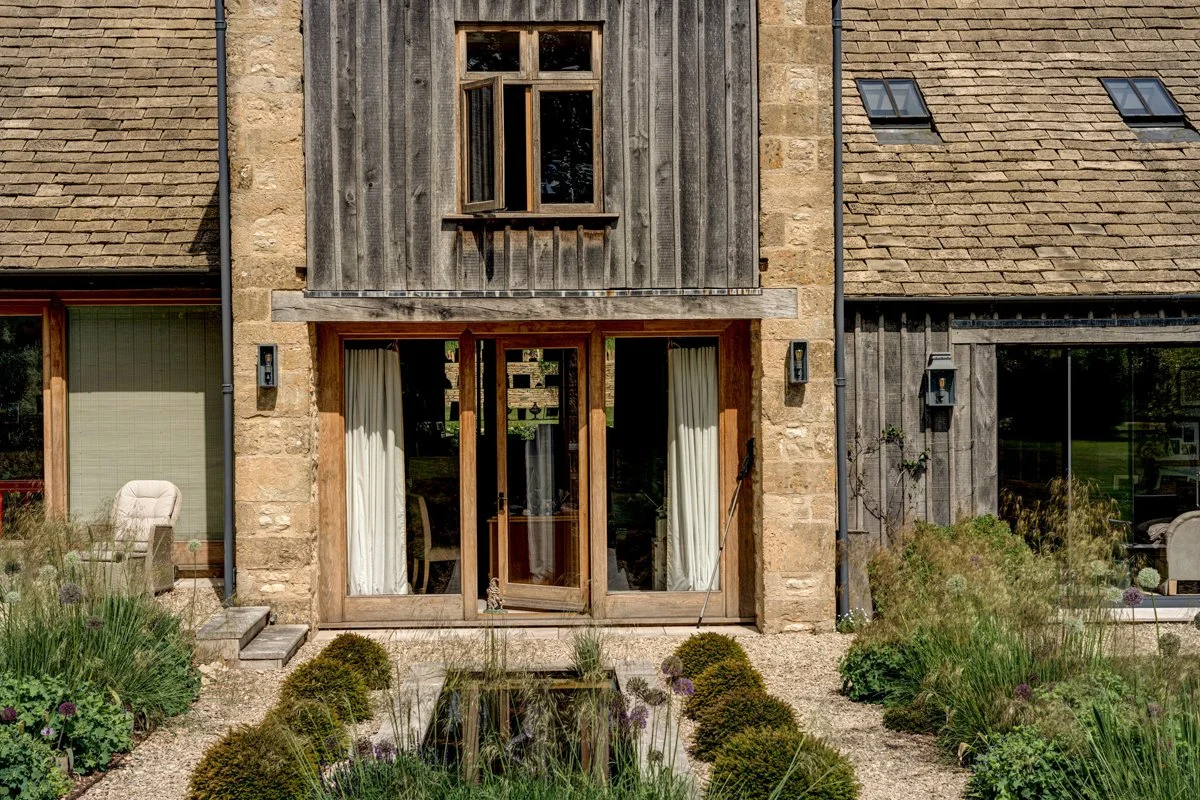 the-oak-barn-gloucestershire-peagreen-locations (7).jpg