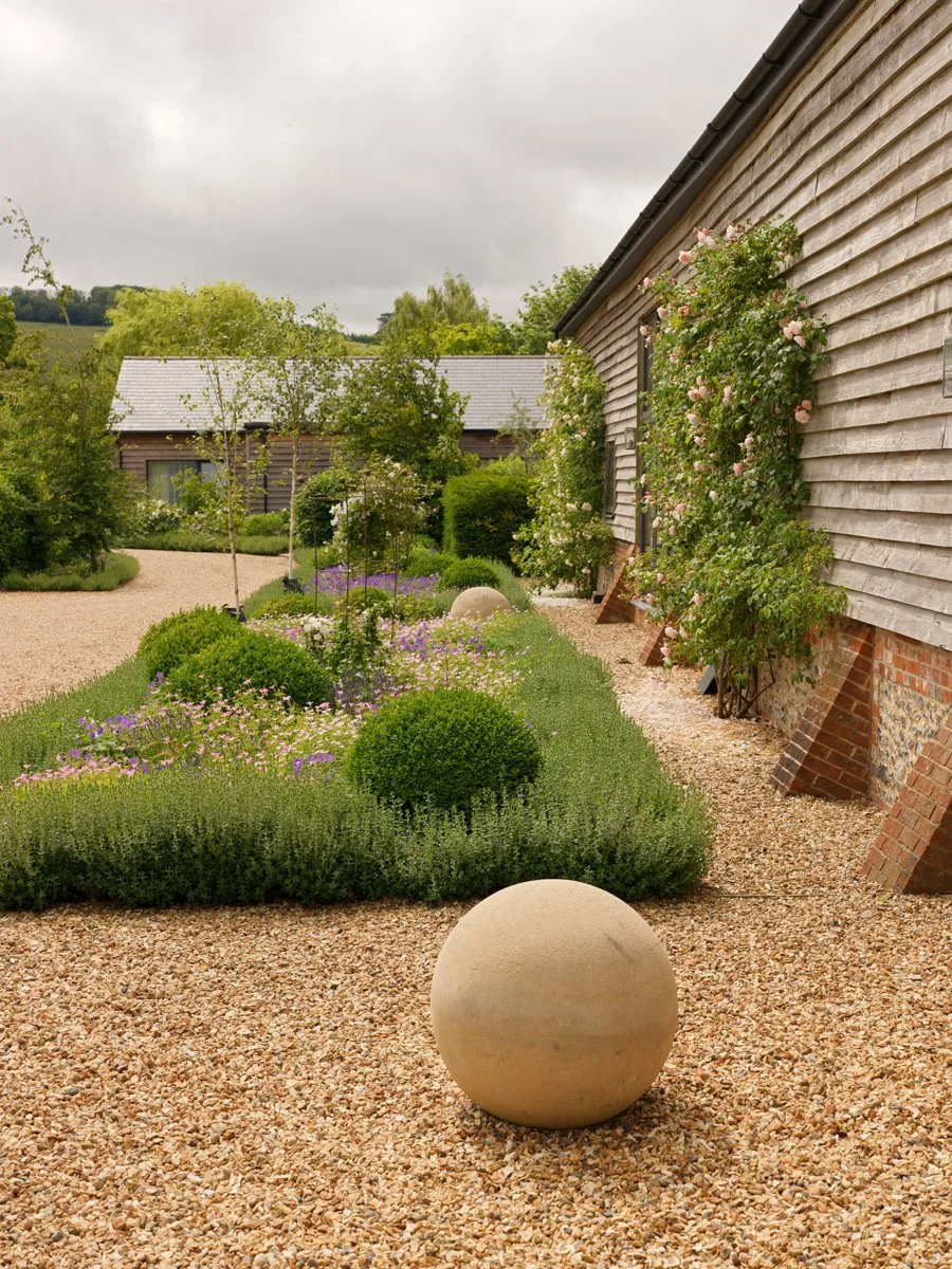 wildflower-barn-wiltshire-peagreen-locations (40).jpg