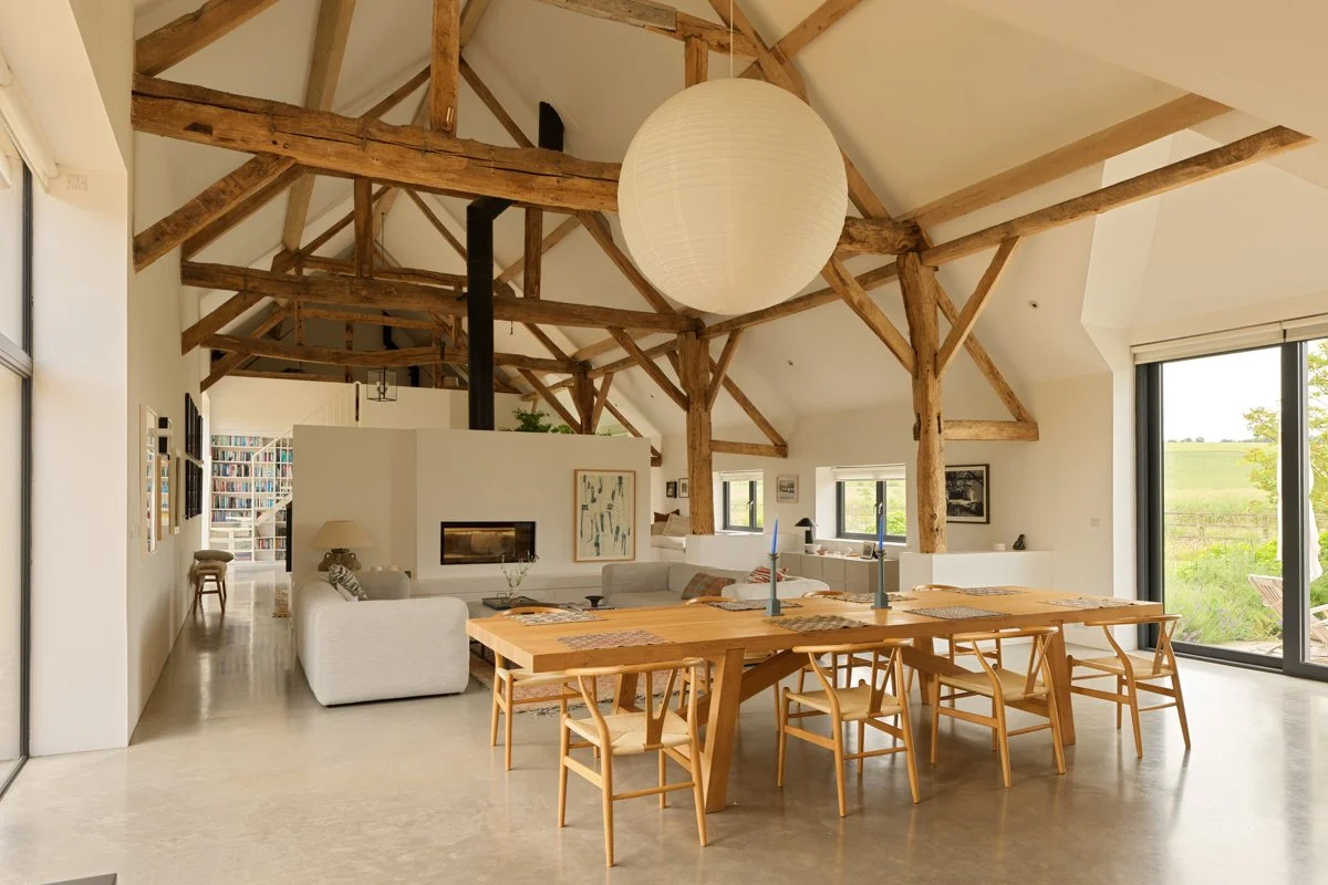 wildflower-barn-wiltshire-peagreen-locations (3).jpg