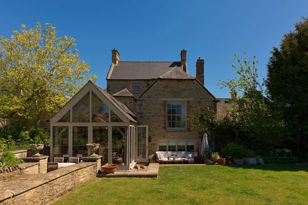 old-docors-house-oxfordshire-peagrren-locations (21).jpg