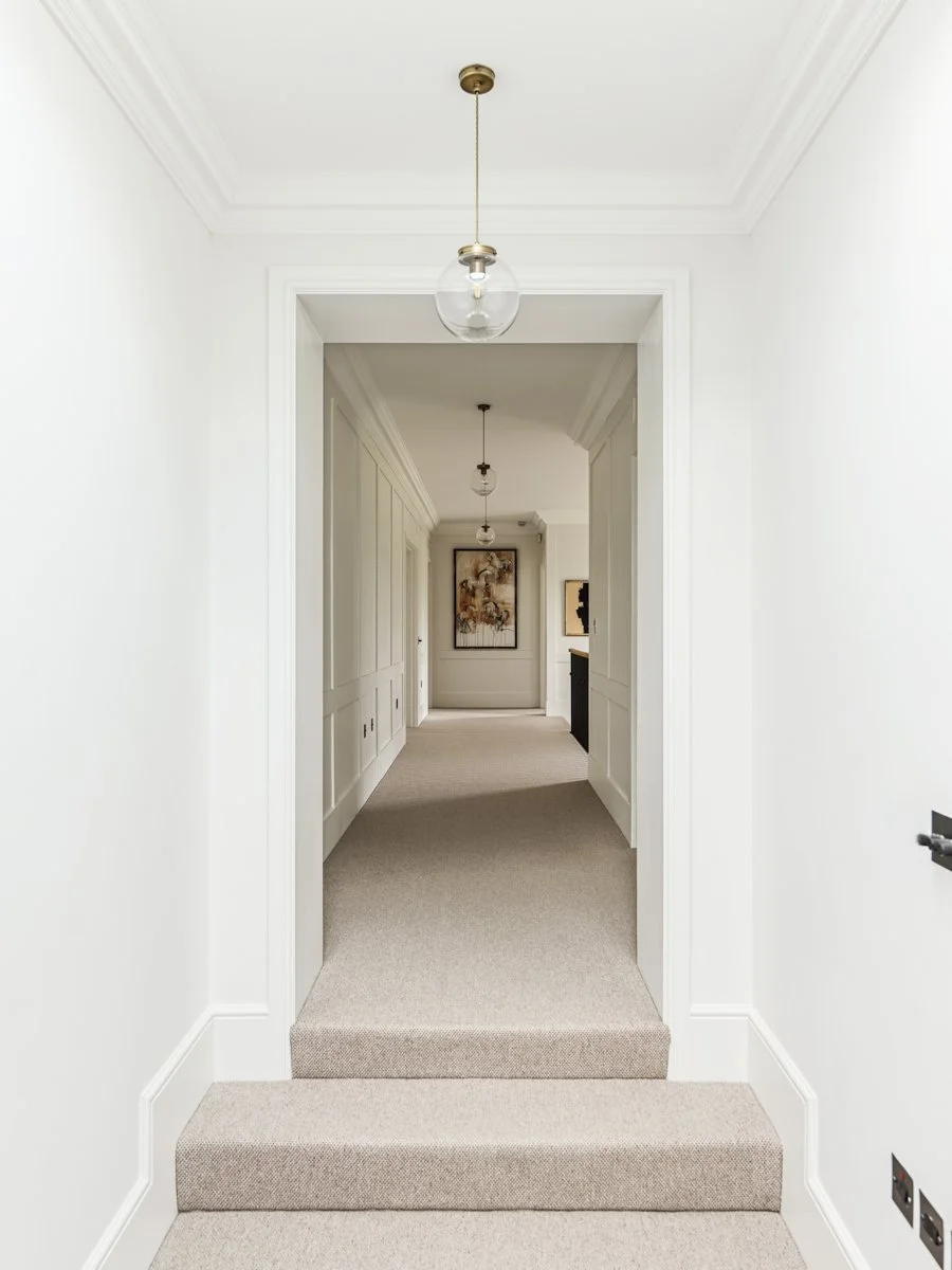Okebrook House_41_Corridor.jpg