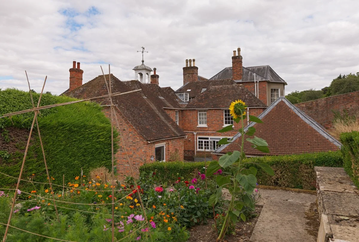 marlborough-house-wiltshire-peagreen-locations (74).jpg