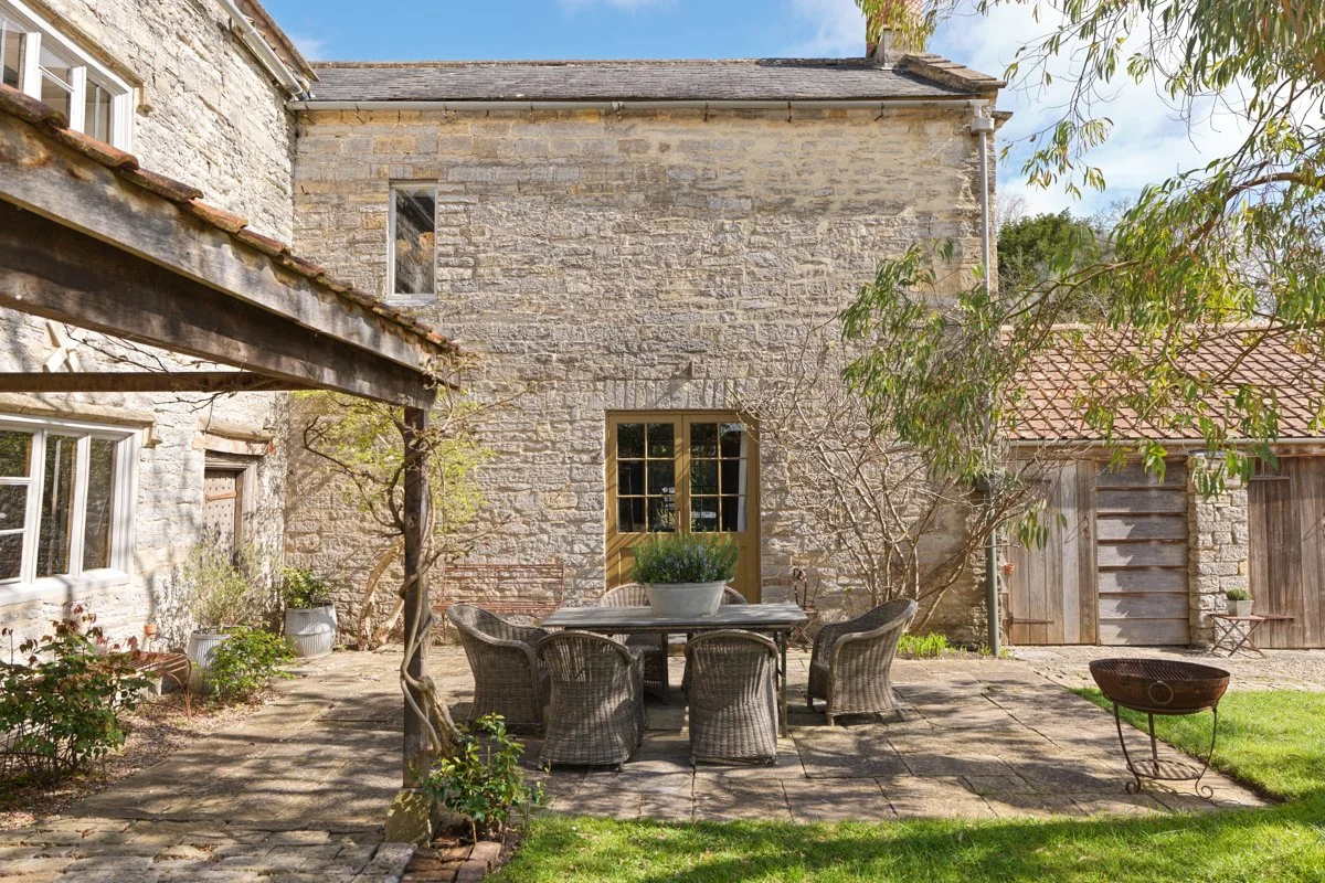 compton-house-somerset-peagreen-locations (74).jpg