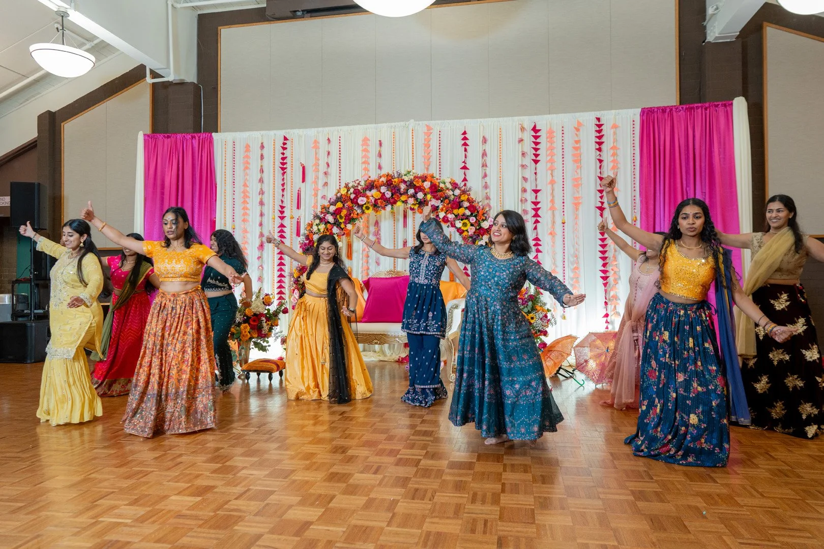 Swathi_Rahol_Sangeet-357.jpg
