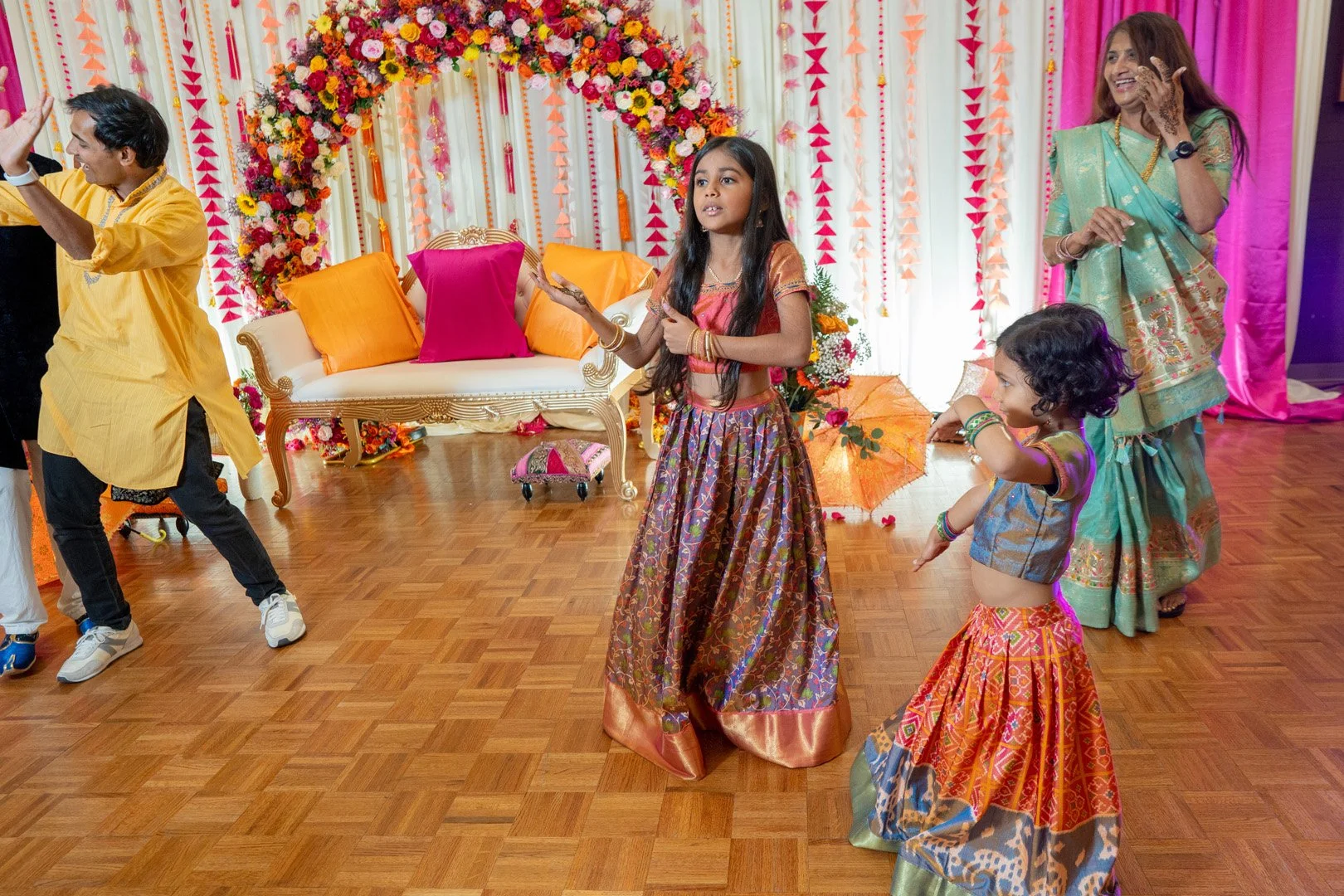 Swathi_Rahol_Sangeet-430.jpg