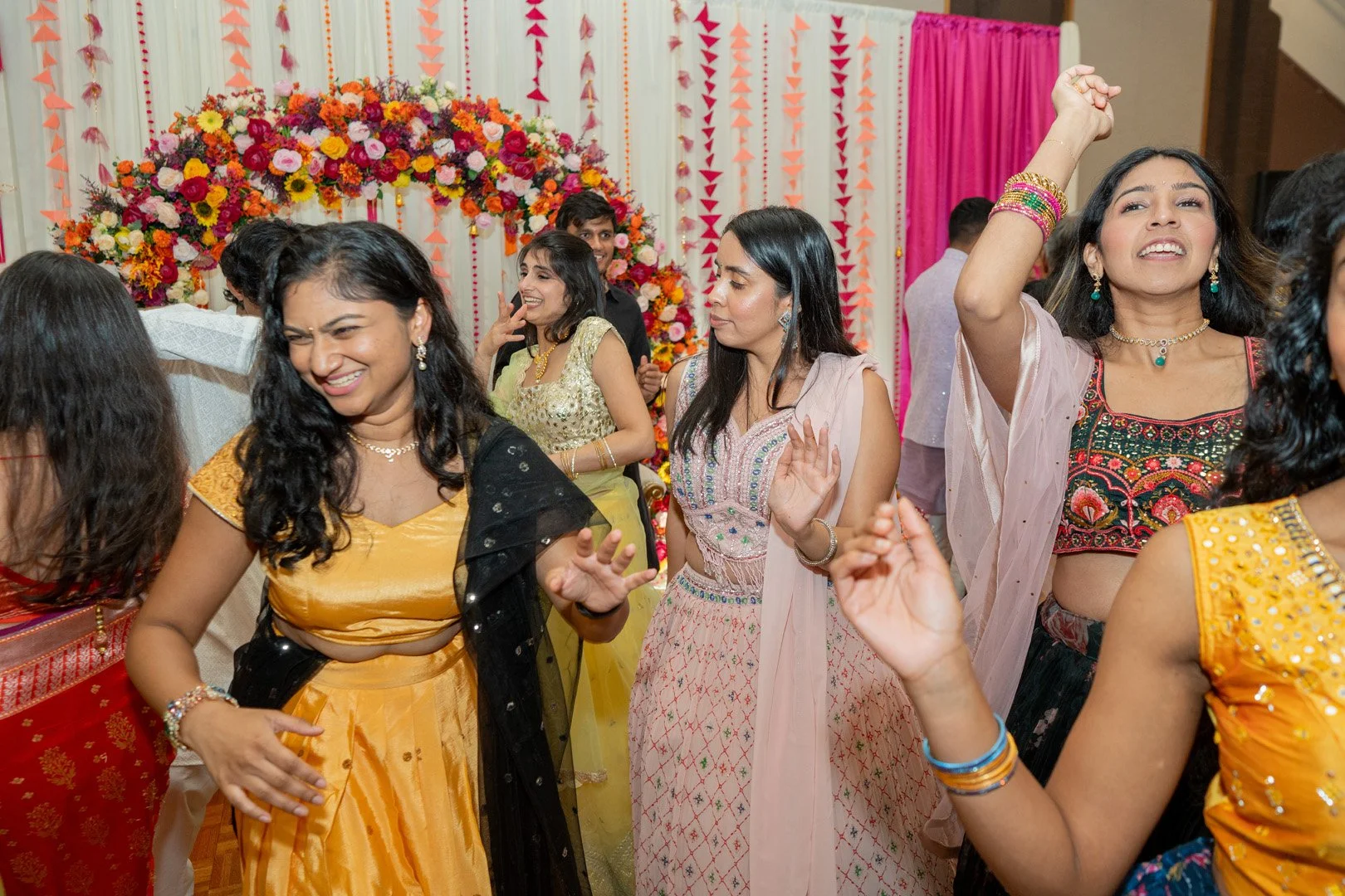 Swathi_Rahol_Sangeet-490.jpg