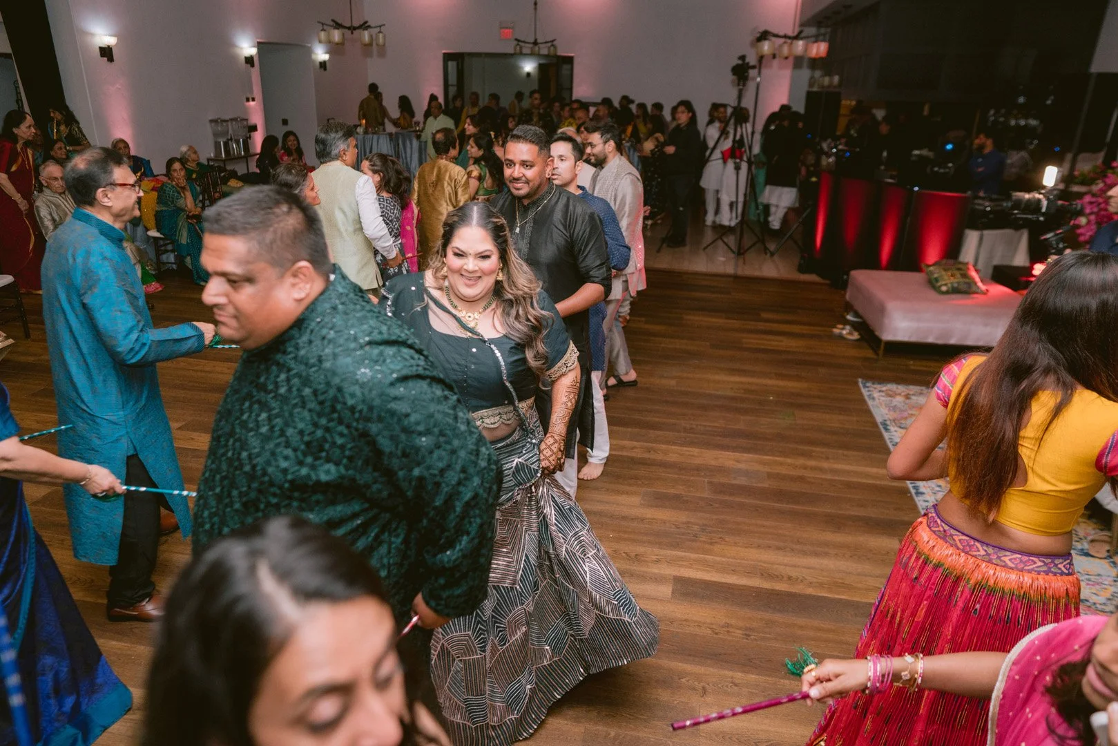 Ripal_Rajan_Mehndi_Garba-188.jpg
