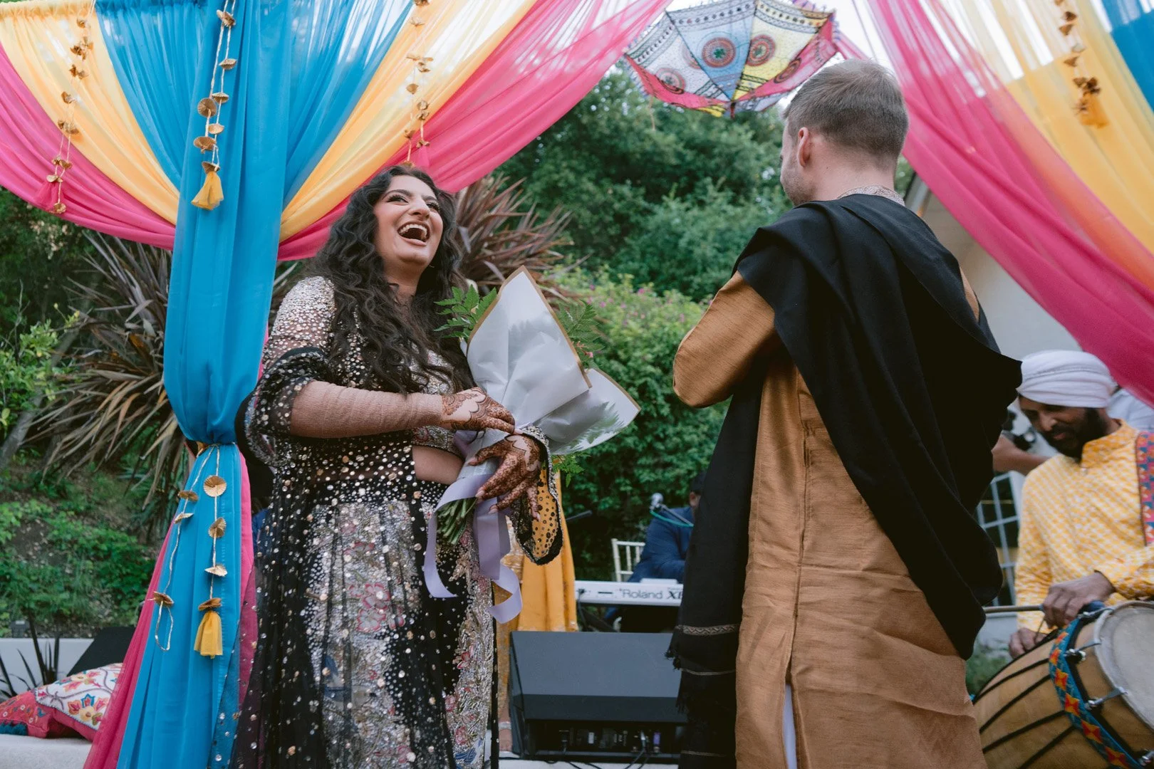 Mehndi Party_-79.jpg
