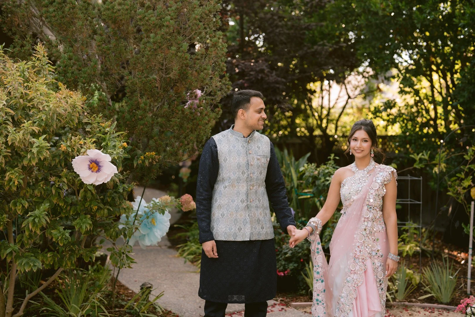 Sunset_Soiree_Pre_Wedding_Photos_Saratoga-59.jpg