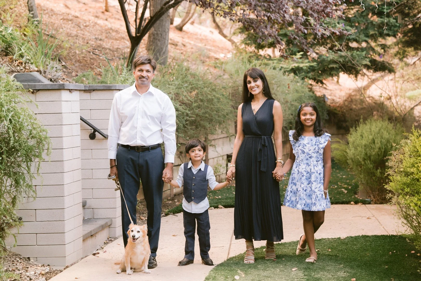 Esha_Family_2025-25.jpg