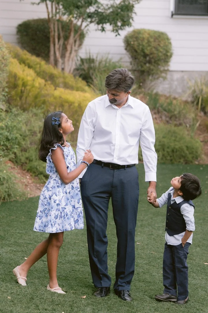 Esha_Family_2025-56.jpg
