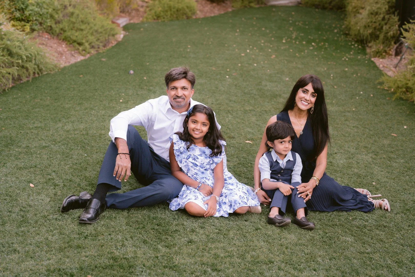 Esha_Family_2025-89.jpg