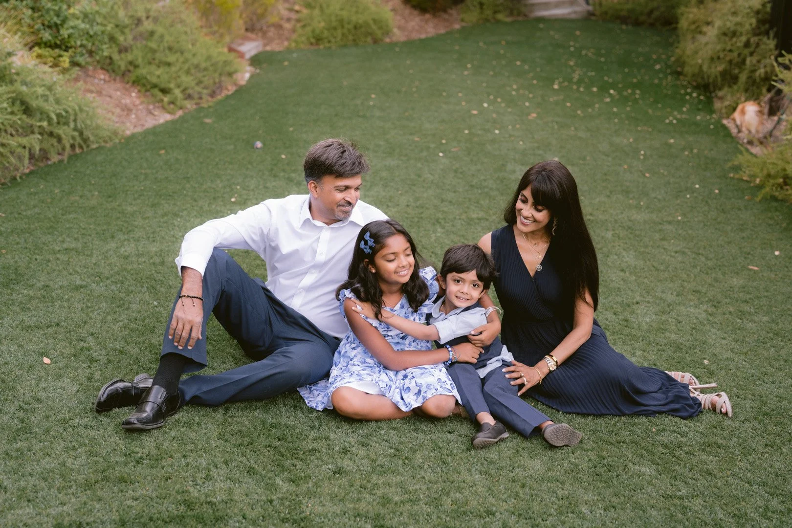 Esha_Family_2025-105.jpg