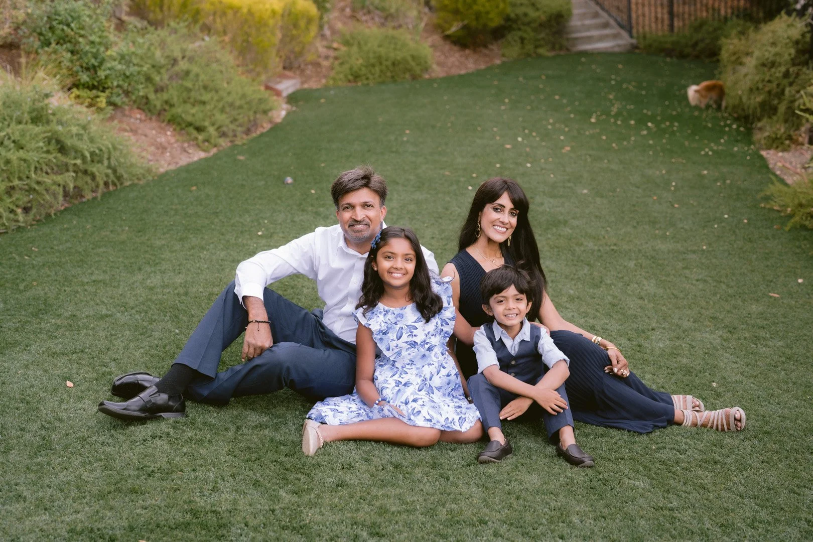 Esha_Family_2025-109.jpg