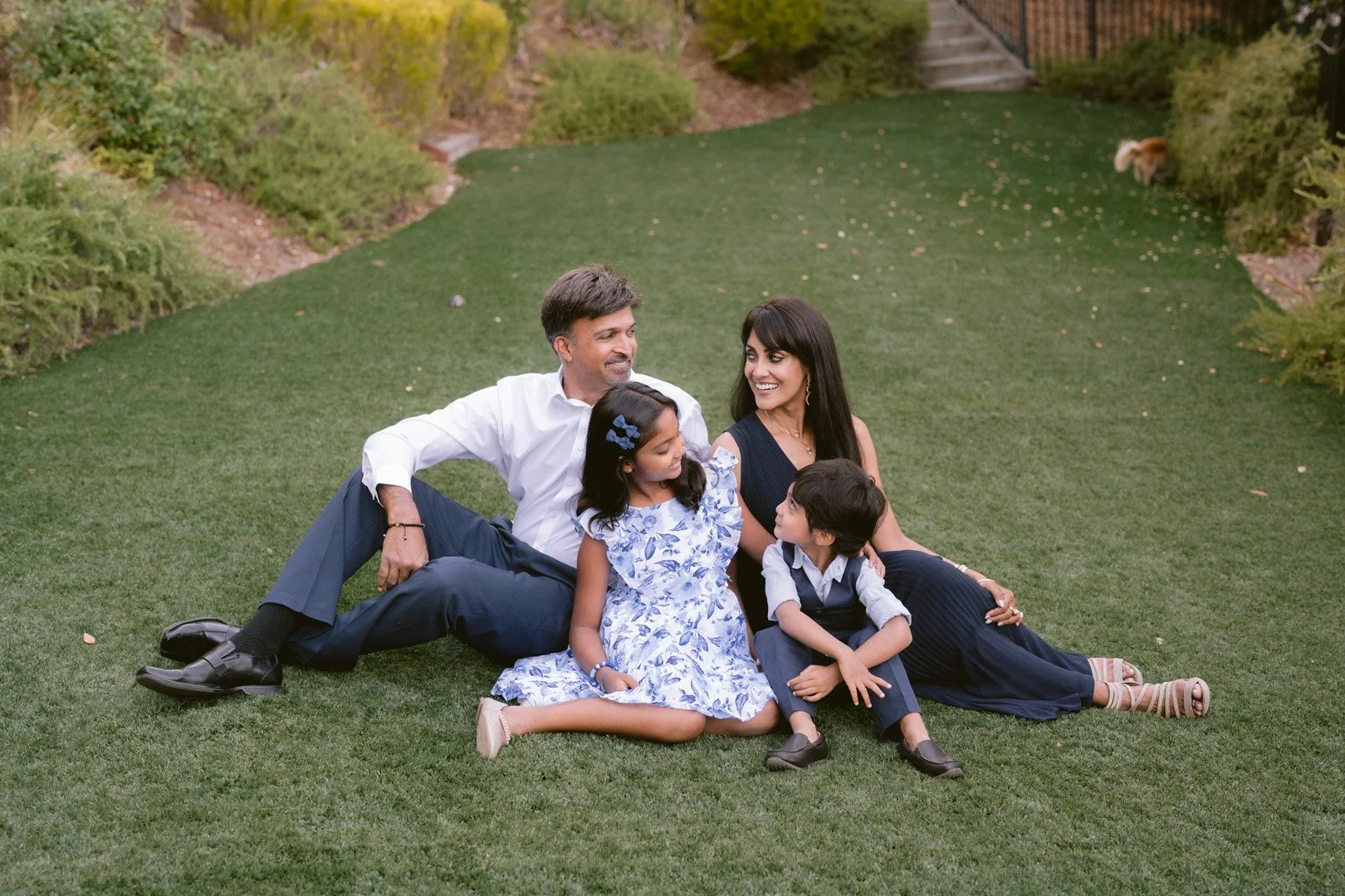 Esha_Family_2025-111.jpg