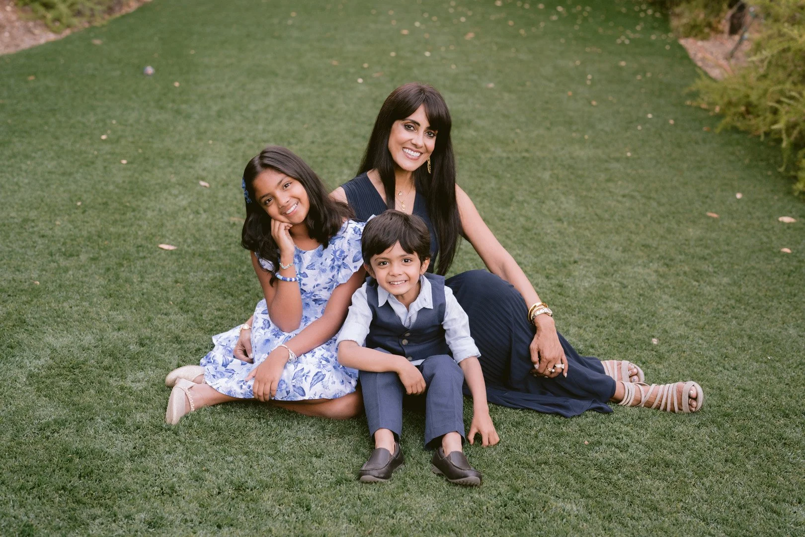 Esha_Family_2025-114.jpg