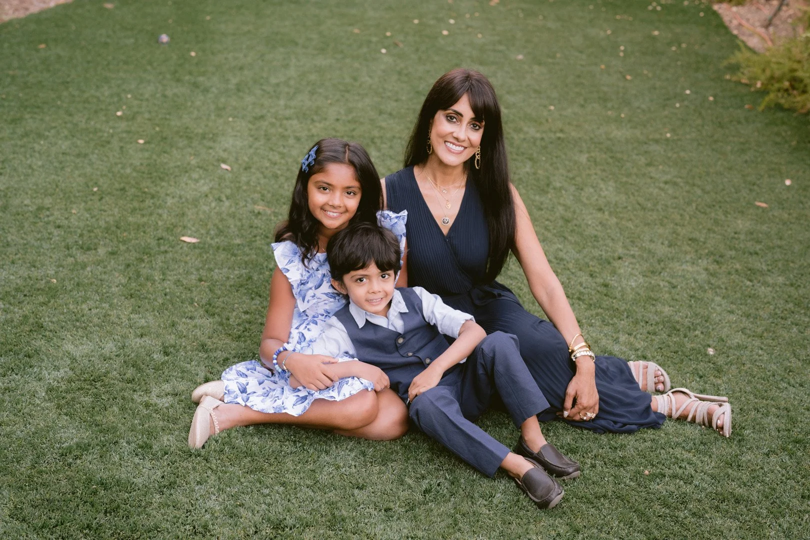 Esha_Family_2025-120.jpg