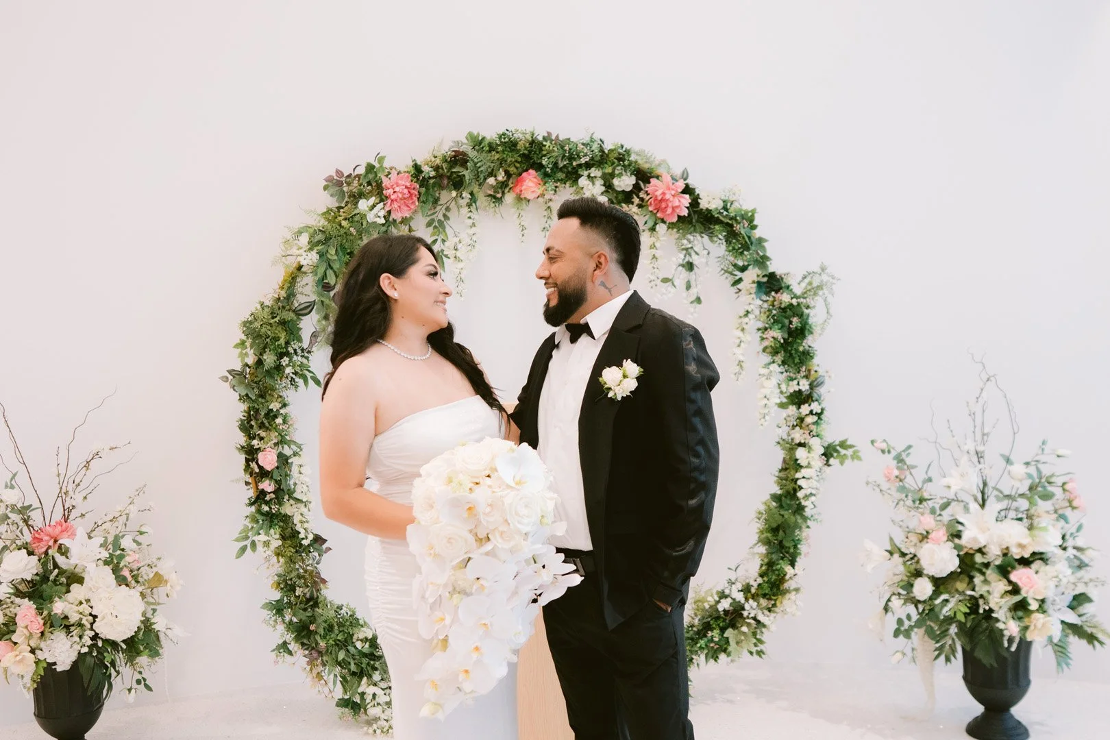 Mexican_civil_wedding_Portraits_vasona_lake-2.jpg