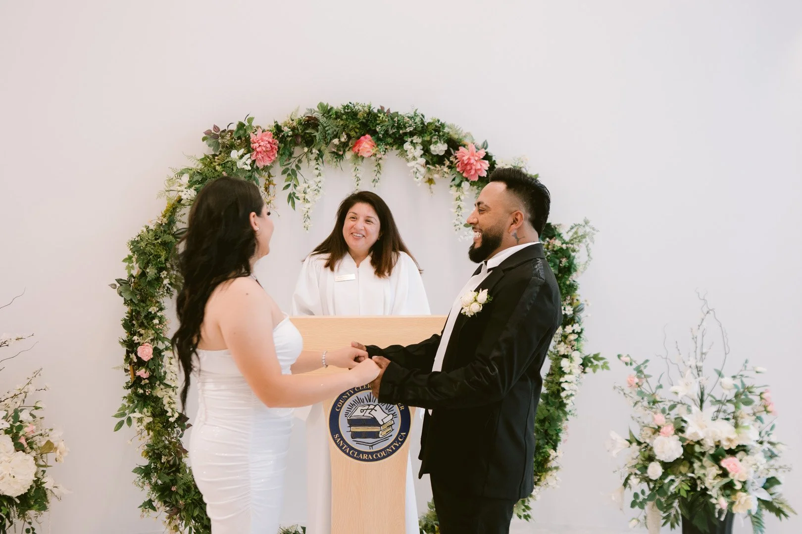 Mexican_civil_wedding_Portraits_vasona_lake-11.jpg