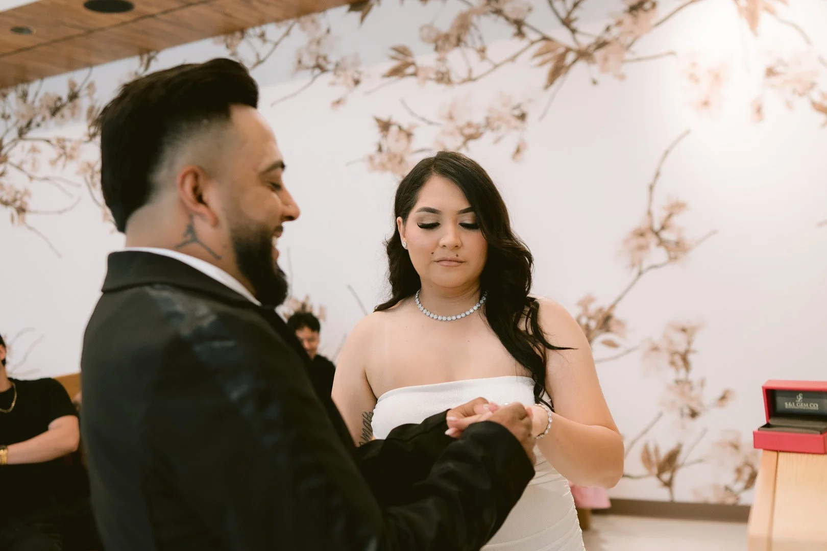 Mexican_civil_wedding_Portraits_vasona_lake-15.jpg