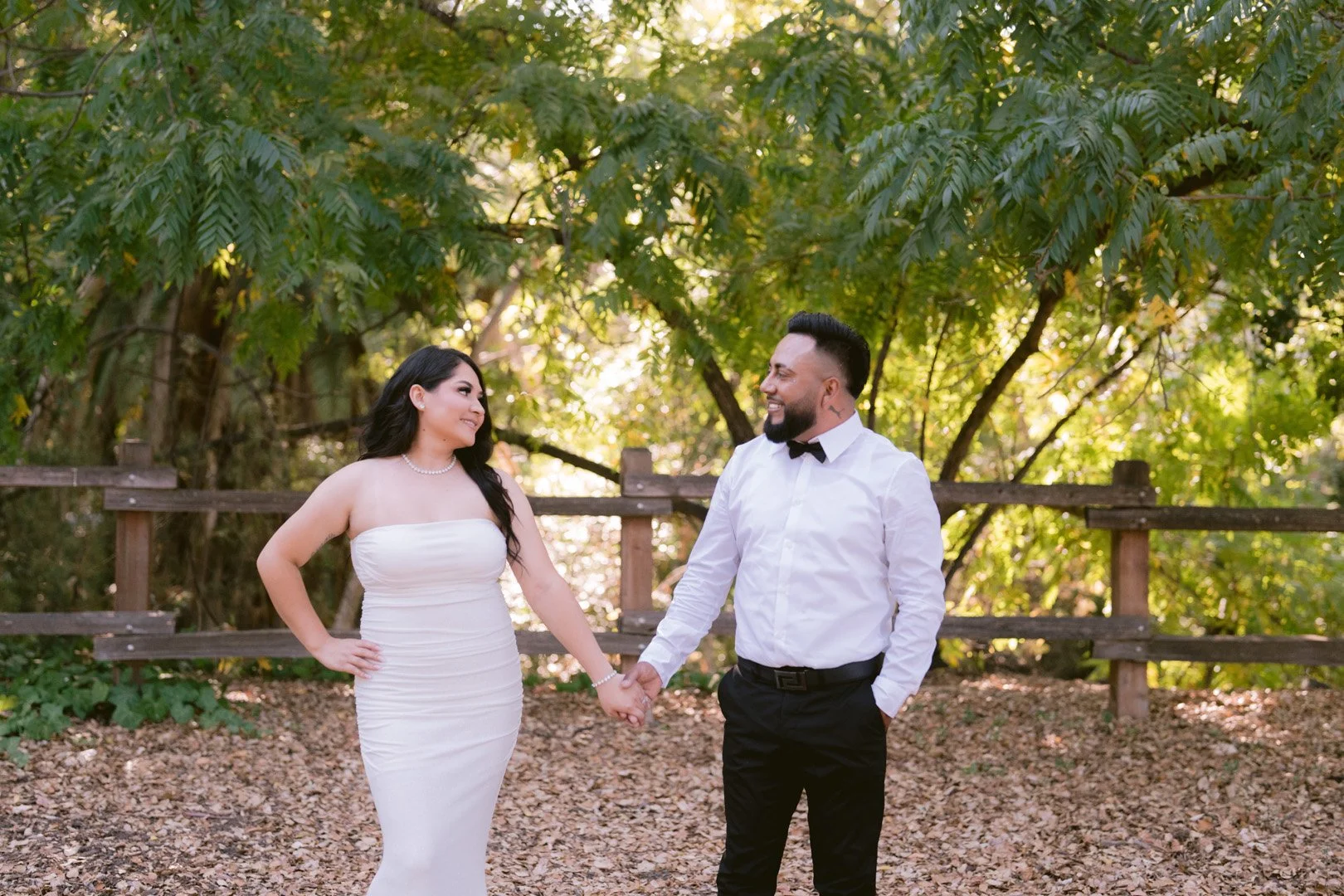 Mexican_civil_wedding_Portraits_vasona_lake-61.jpg