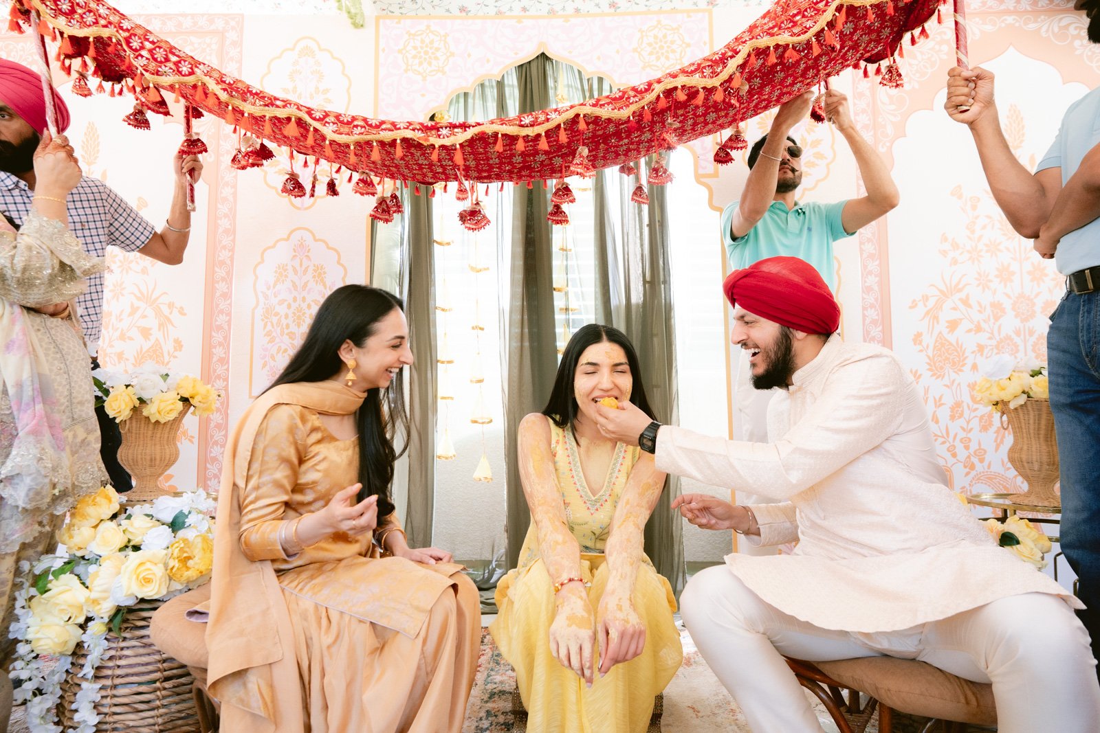 Punjabi_bride_Maiyaan-153.jpg