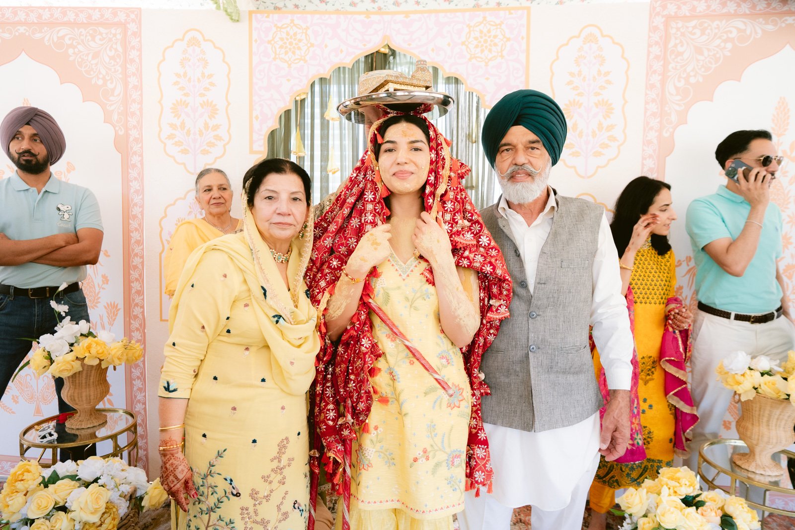 Punjabi_bride_Maiyaan-162.jpg
