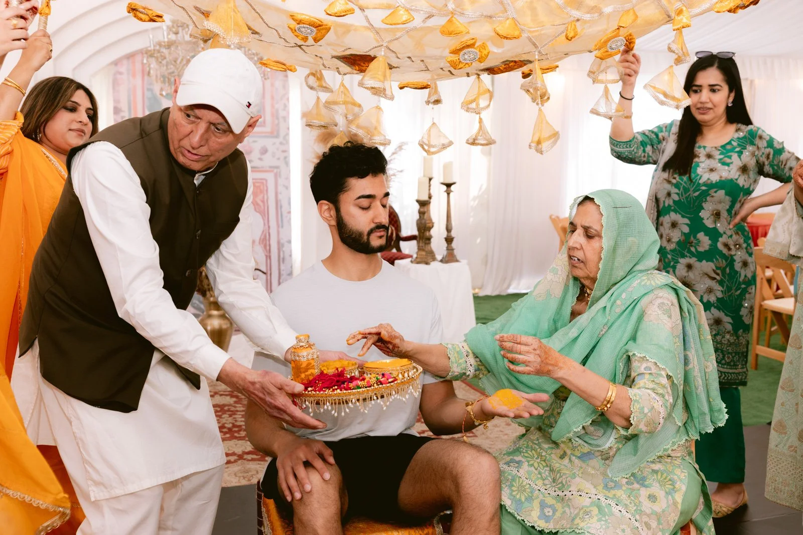 Sikh_punjabi_groom_Maiyan_Mehndi_Jaggo_Fresno-17.jpg