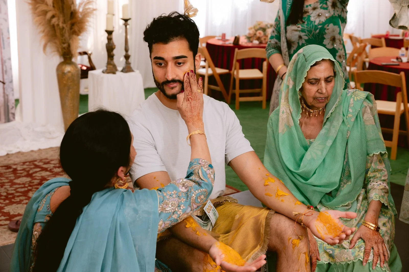 Sikh_punjabi_groom_Maiyan_Mehndi_Jaggo_Fresno-29.jpg