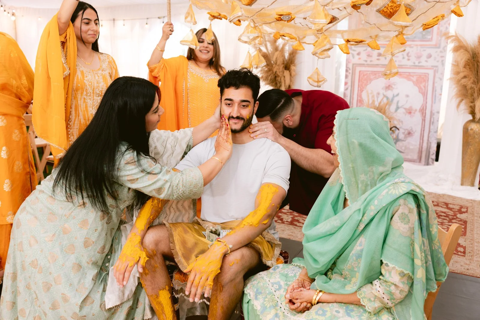 Sikh_punjabi_groom_Maiyan_Mehndi_Jaggo_Fresno-34.jpg