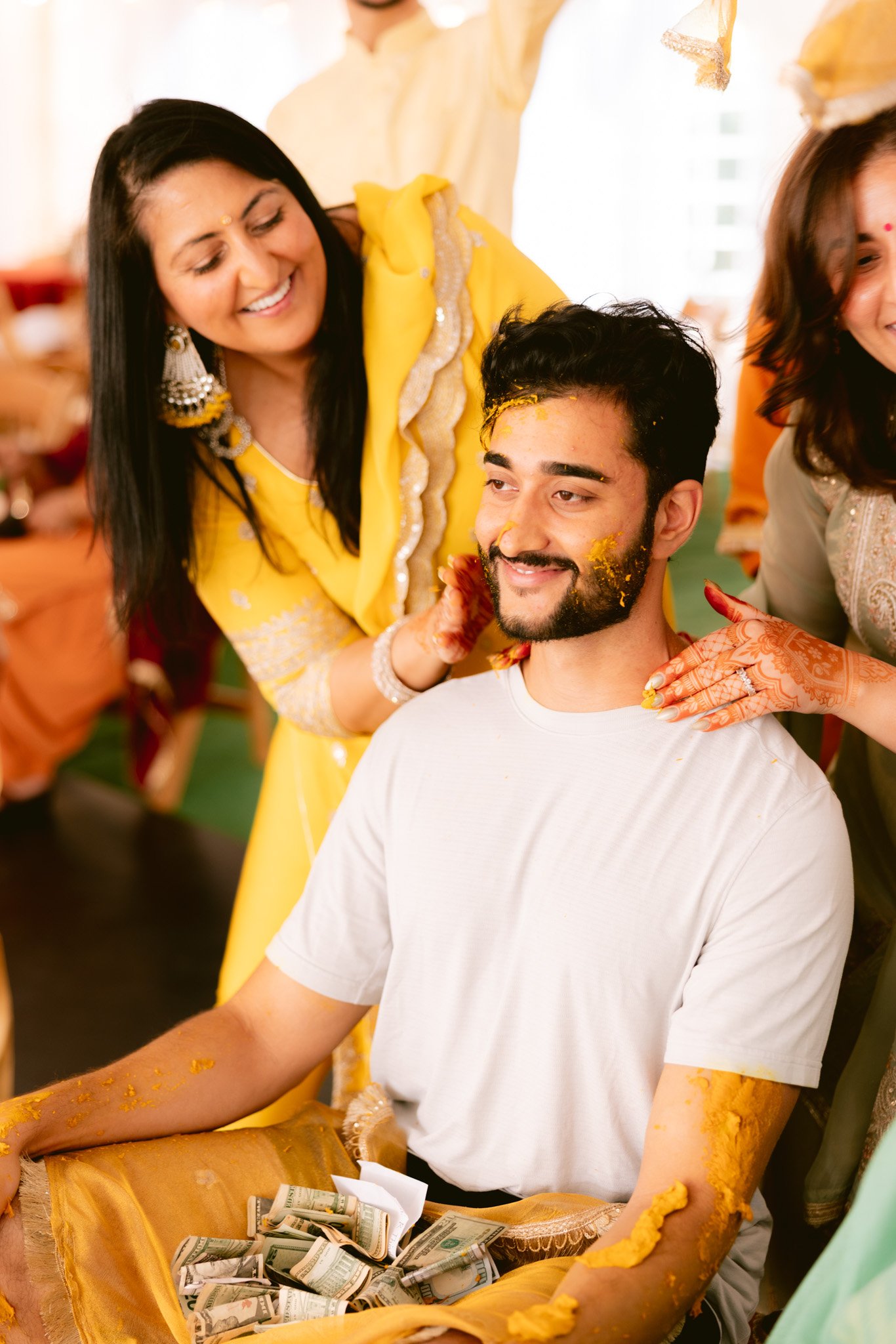 Sikh_punjabi_groom_Maiyan_Mehndi_Jaggo_Fresno-45.jpg