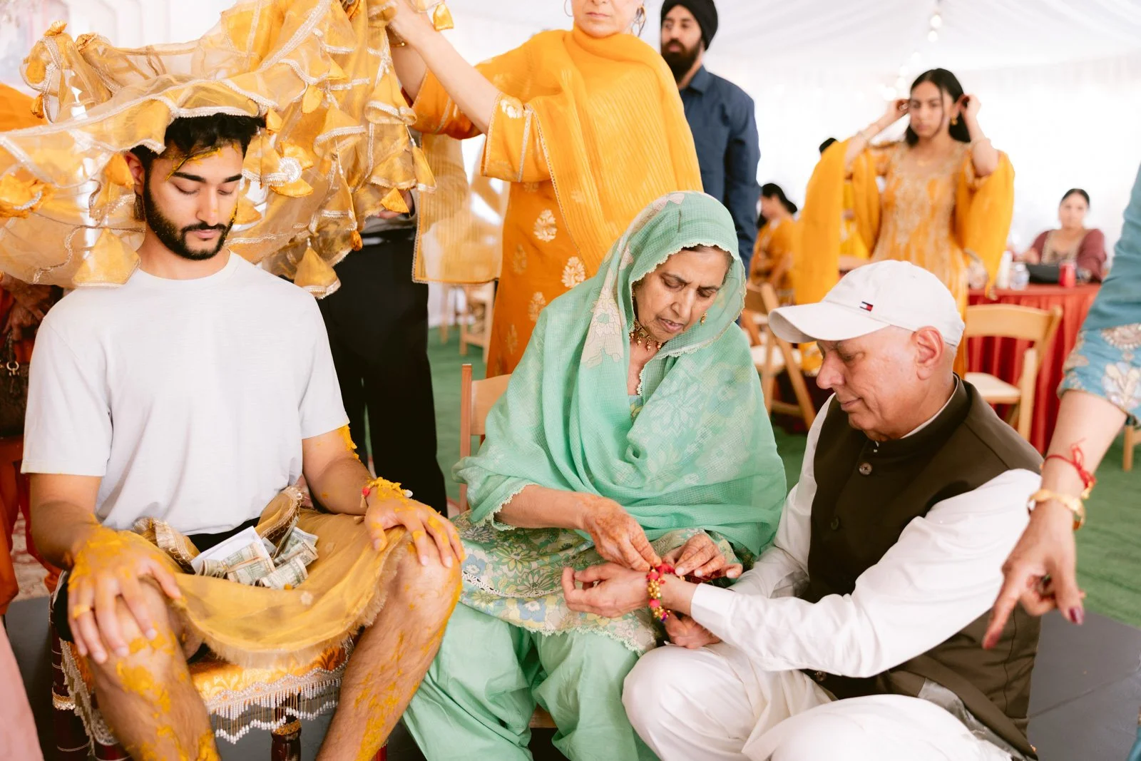 Sikh_punjabi_groom_Maiyan_Mehndi_Jaggo_Fresno-50.jpg