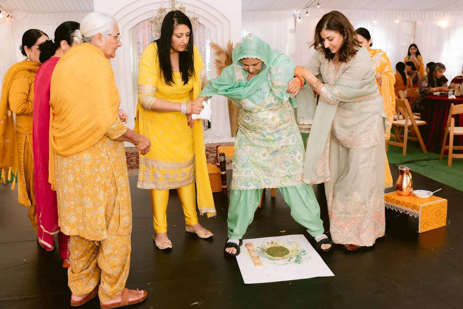 Sikh_punjabi_groom_Maiyan_Mehndi_Jaggo_Fresno-53.jpg