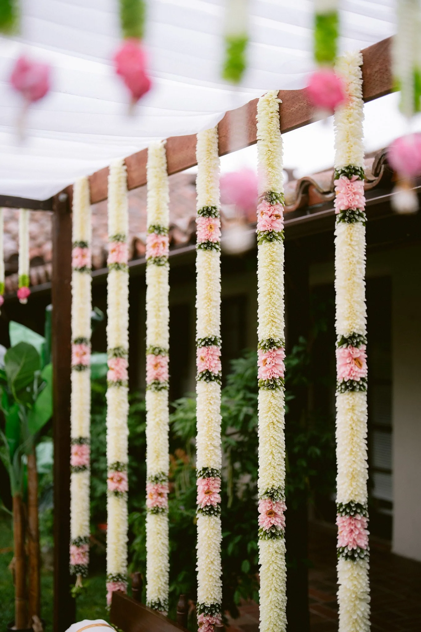 Dazzling_Streaks_Lucie_Stern_Community_Center_Indian_Wedding_Decor-14.jpg
