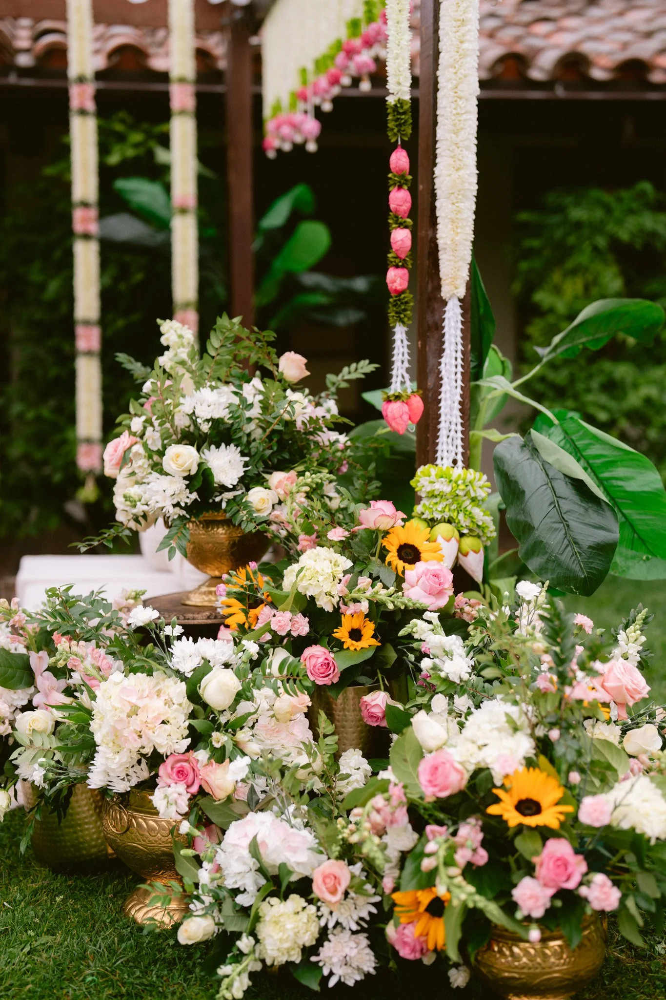 Dazzling_Streaks_Lucie_Stern_Community_Center_Indian_Wedding_Decor-59.jpg