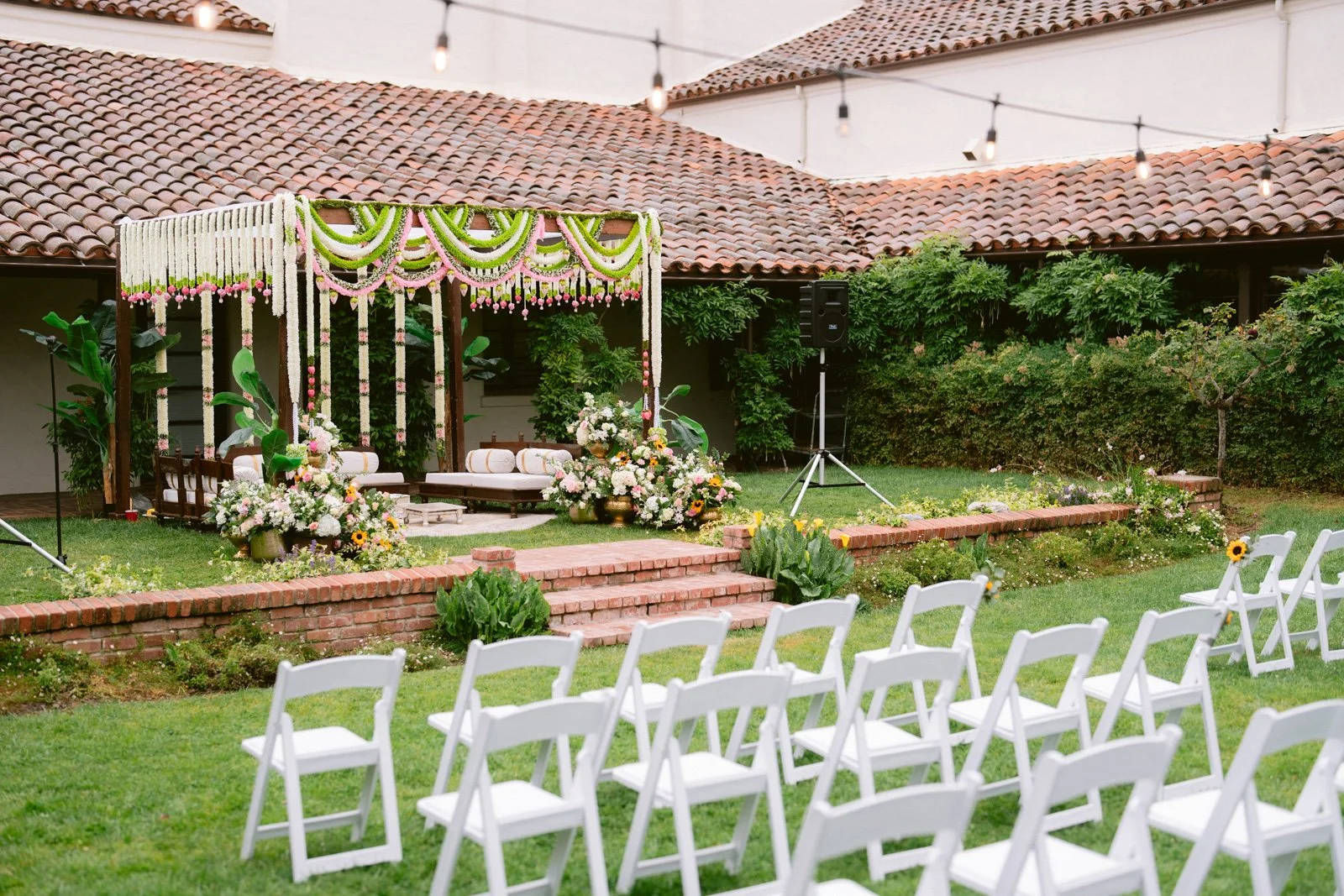 Dazzling_Streaks_Lucie_Stern_Community_Center_Indian_Wedding_Decor-63.jpg