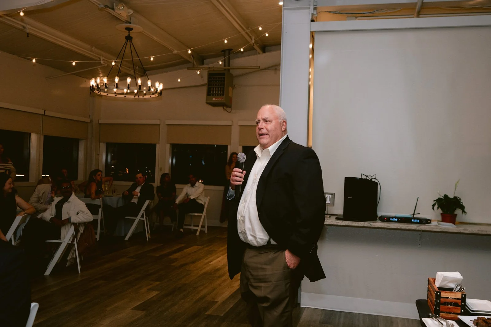 mavericks_house_welcome_party_photos-154.jpg