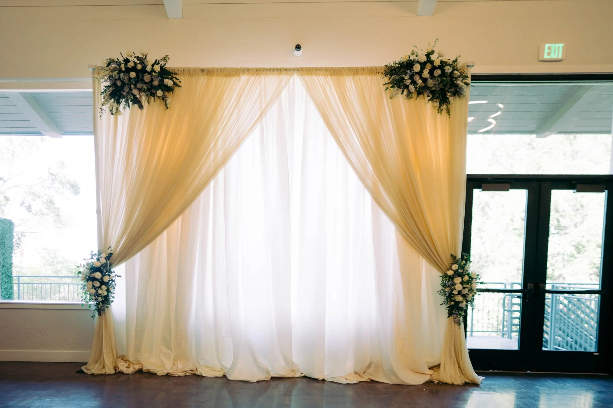 American_Wedding_the_club_at_Castlewood-208.jpg