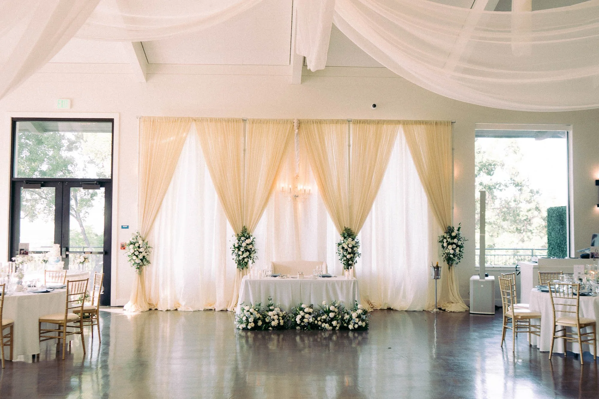 American_Wedding_the_club_at_Castlewood-247.jpg