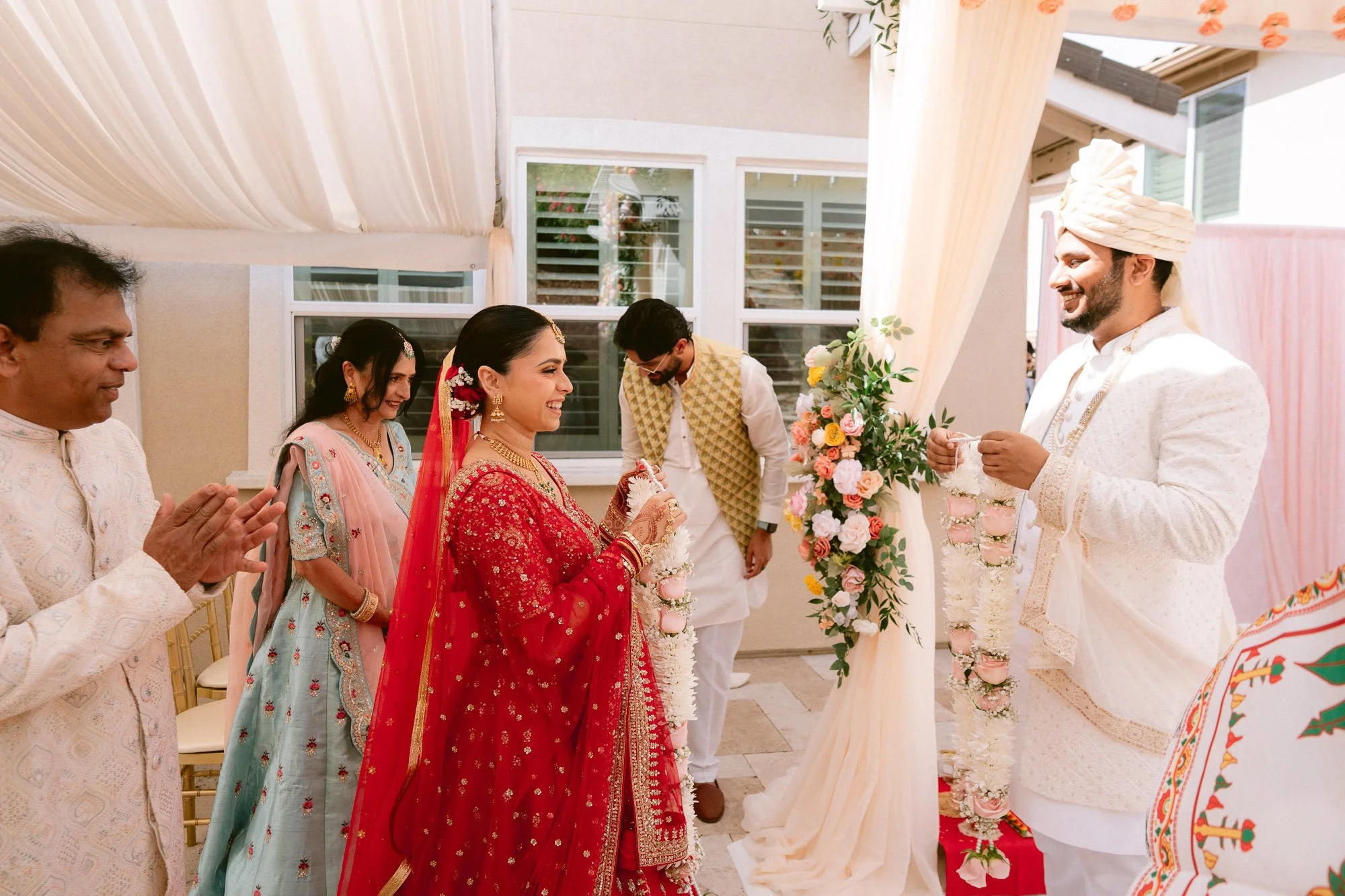 Intimate_Indian_Wedding_Dublin-216.jpg