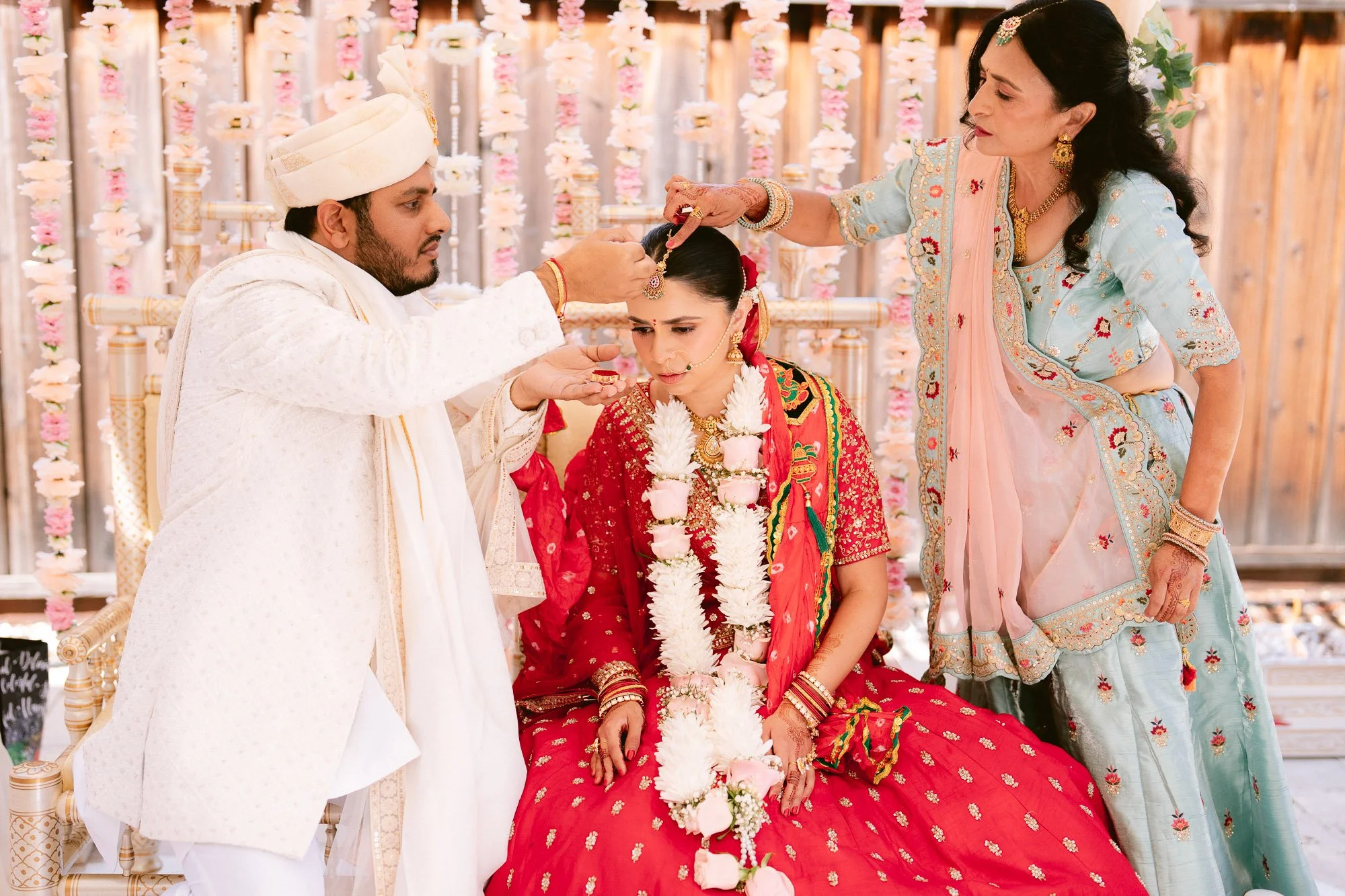 Intimate_Indian_Wedding_Dublin-250.jpg