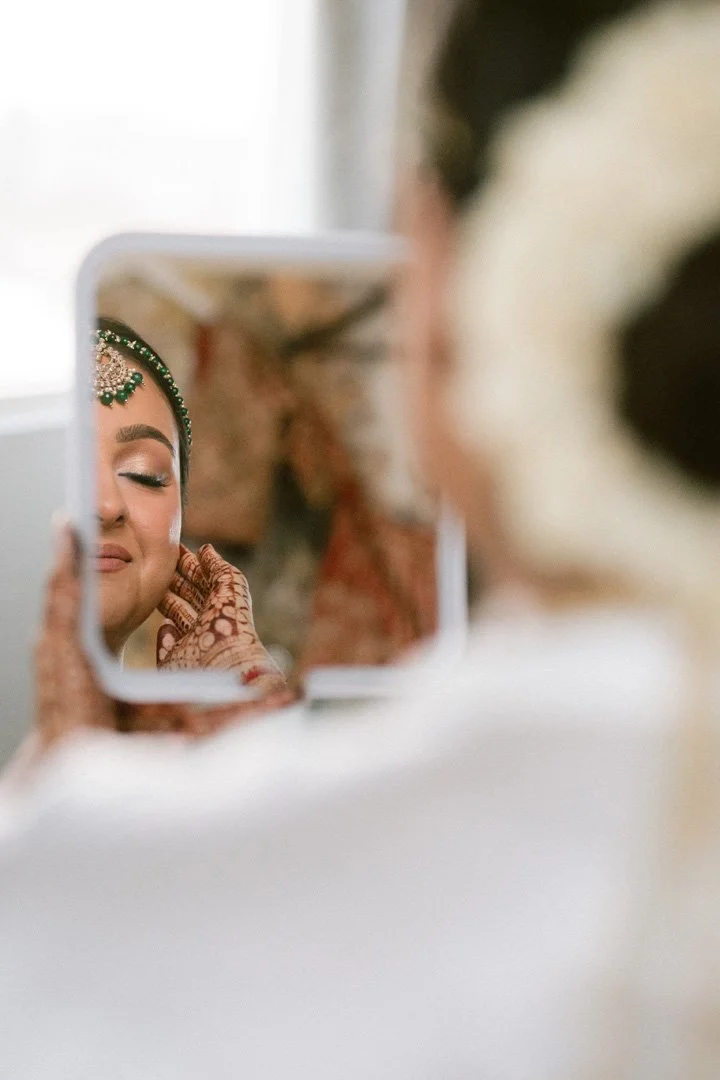 gujratibridegettingreadyportraits-11.jpg