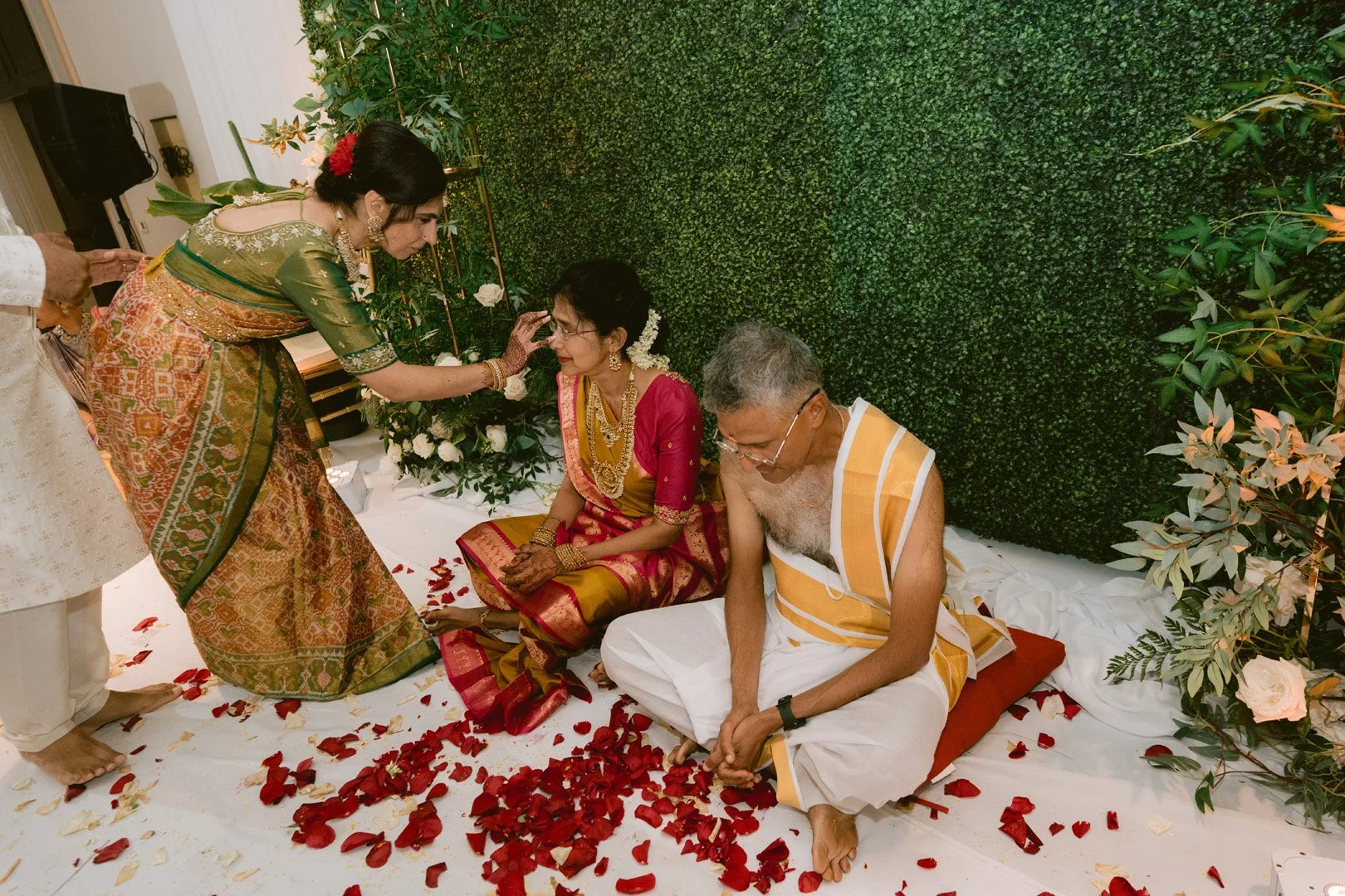 gujrati_tamil_wedding_sanramon_marriott-108.jpg