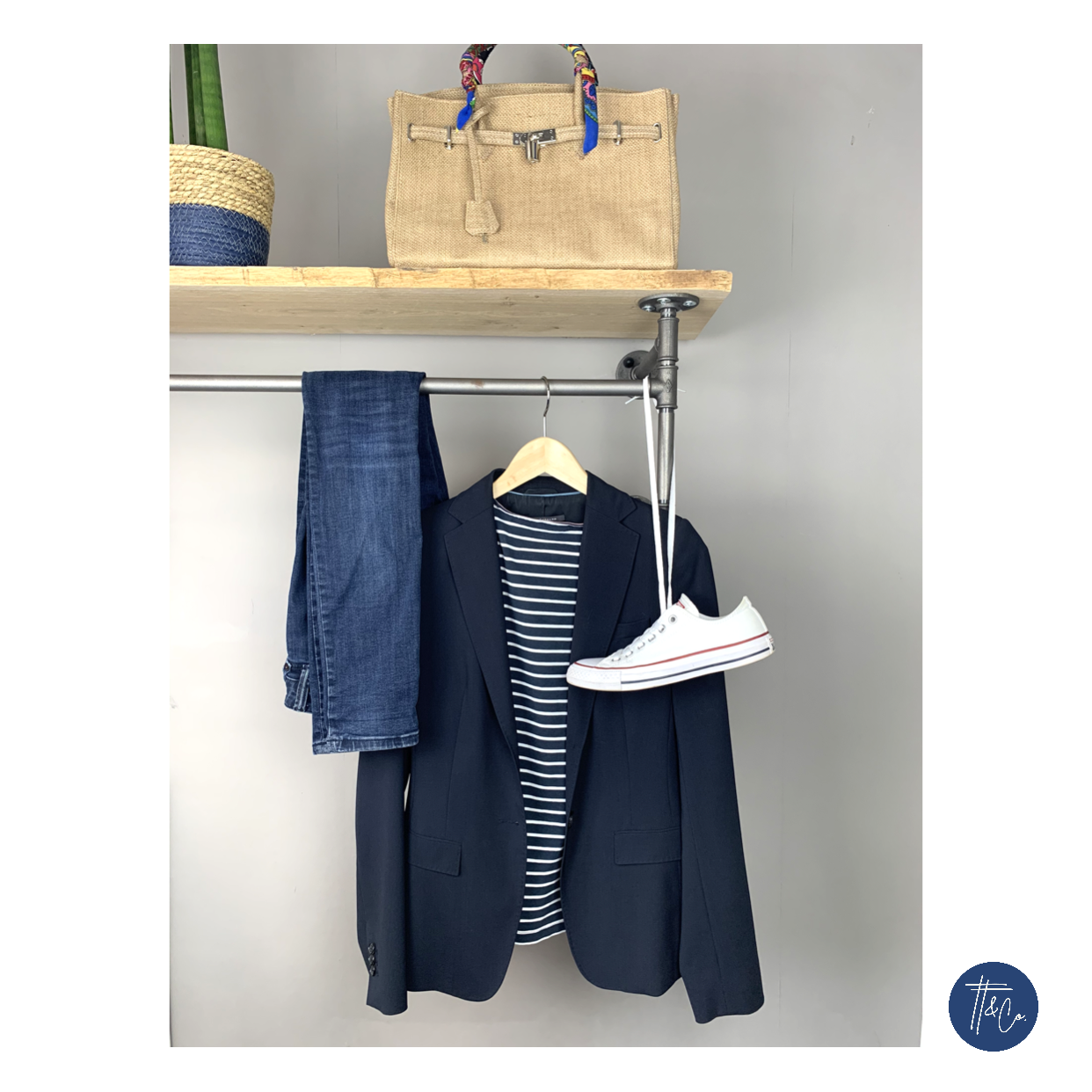 5569EA69-9BA0-4B1B-AB8E-CC64774FD082