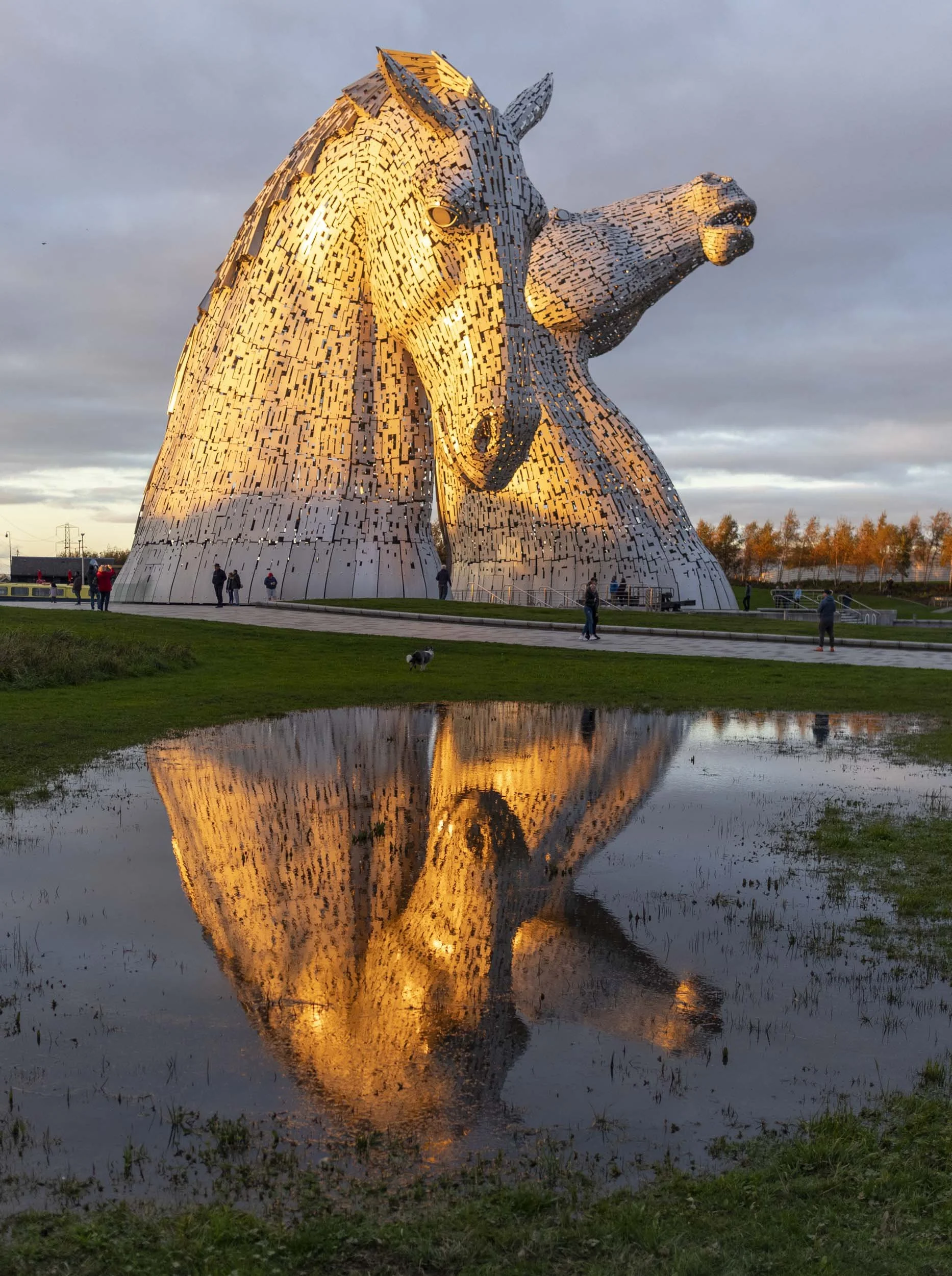 Kelpies at Night_53-HDR.jpg