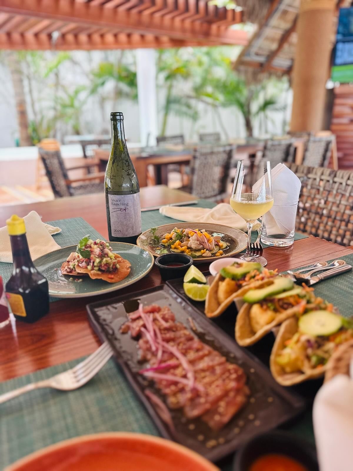 Meanwhile in Mexico 🇲🇽 #lapaz #swisswine #inmagnumwetrust