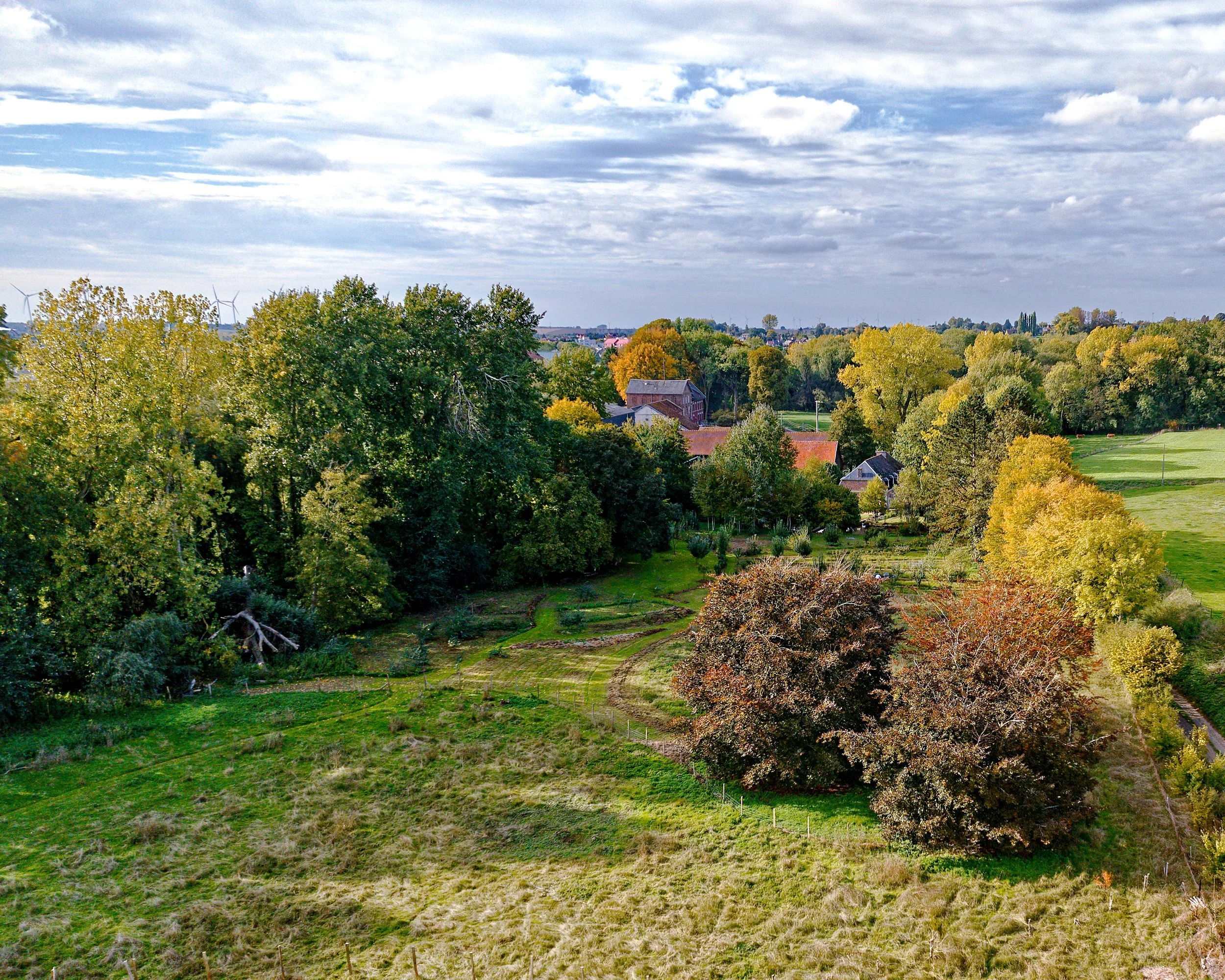 Moulin Cardon vue drone jardin Soleslune Solesmes Nord
